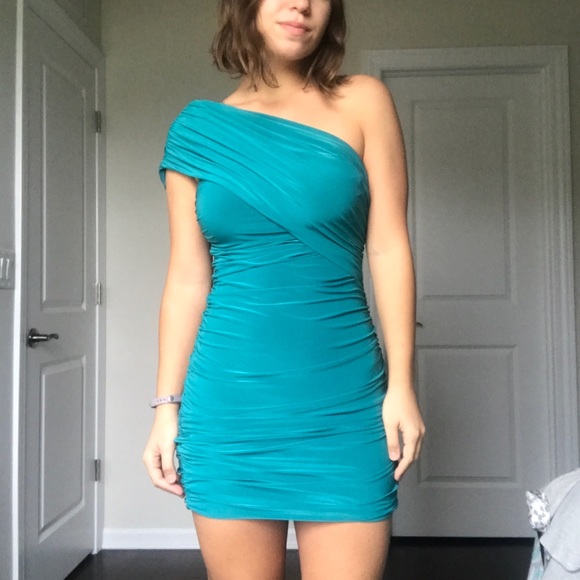Beautiful turquoise bodycon event dress - Picture 1 of 4